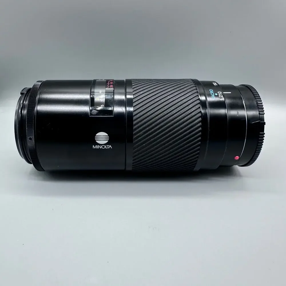 MINOLTA Maxxum AF Zoom 70-210mm 1:4 Lens